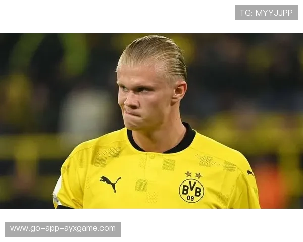 阿贾克斯评估哈兰德式终极武器：足球战术的未来探索