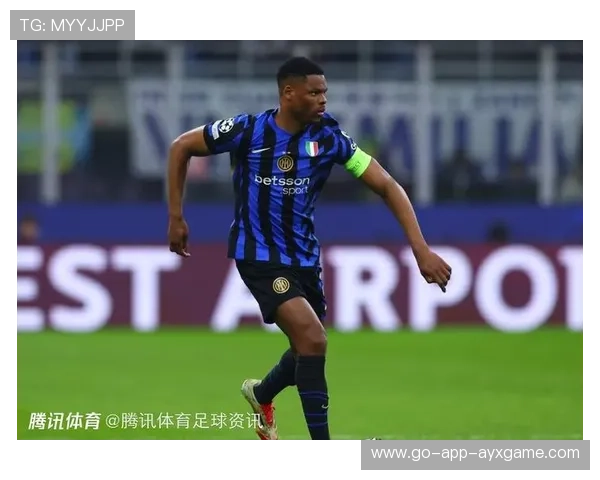 国米邓弗里斯高速推进传中创造破门良机