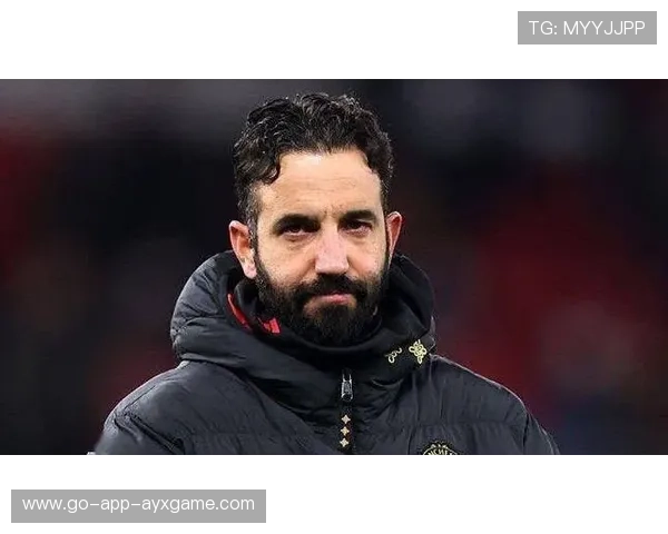 阿莫林变废为宝！两位老臣坐稳曼联首发，阿莫子林